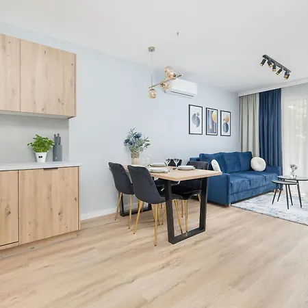 Stylowe Z Parkingiem I Balkonem W Kołobrzegu By Renters Kołobrzeg