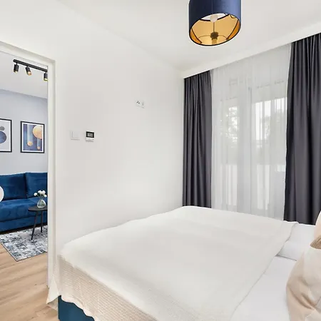 Stylowe Z Parkingiem I Balkonem W Kolobrzegu By Renters Kołobrzeg