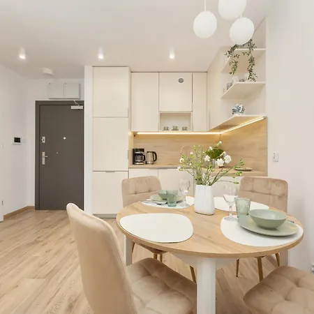 Apartamento Stylowe Z Parkingiem I Balkonem W Kolobrzegu By Renters