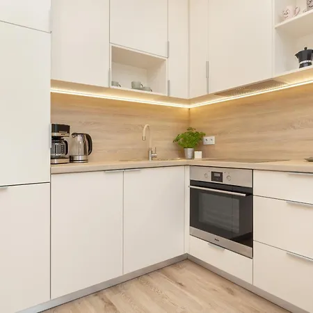 Stylowe Z Parkingiem I Balkonem W Kolobrzegu By Renters Kołobrzeg